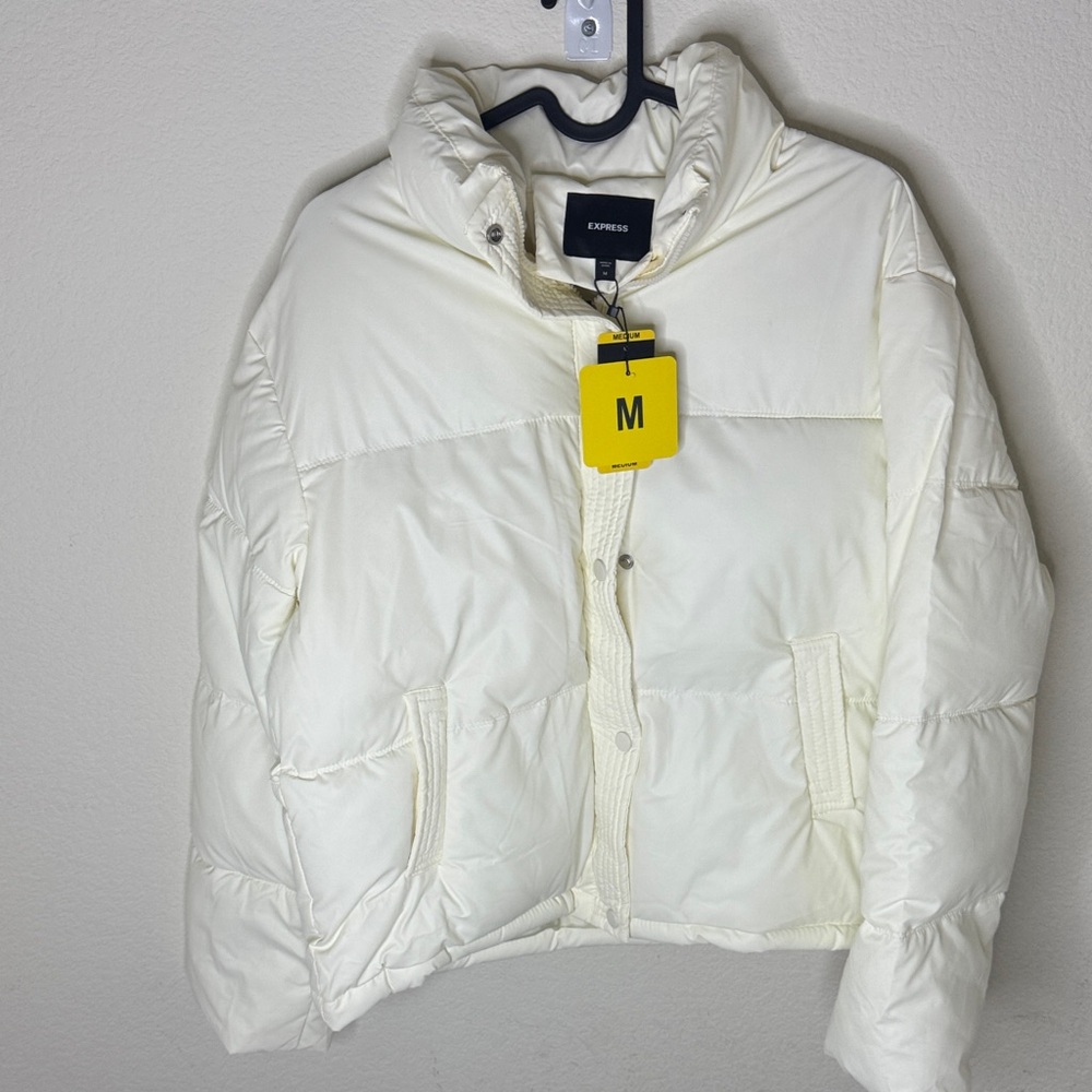 Express Women's Cream Puffer Jacket